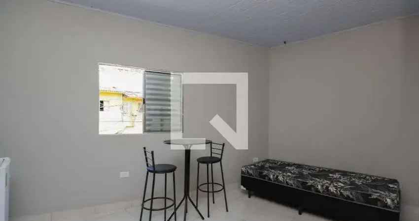 Kitnet / stúdio para aluguel - parque assunção, 1 quarto,  14 m² - taboão da serra