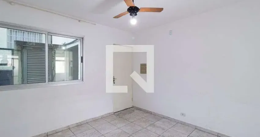 Apartamento com 2 quartos para alugar na Rua João Marchetti, Ayrosa, Osasco