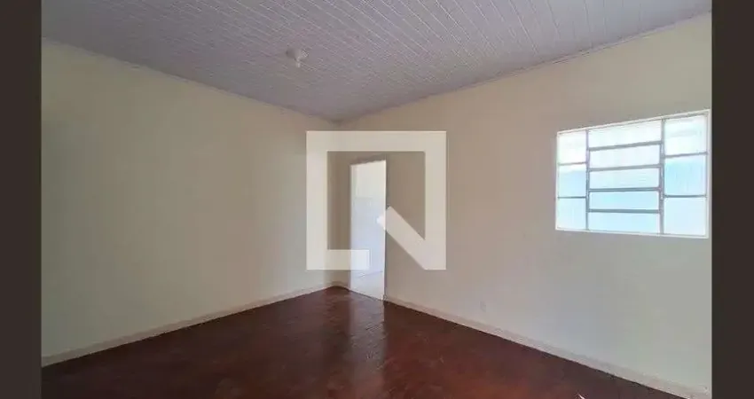 Casa com 2 quartos para alugar na Rua Nelson, Água Fria, São Paulo