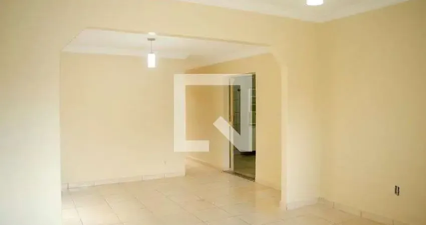 Casa para aluguel - setor norte ferroviário, 4 quartos,  200 m² - goiânia