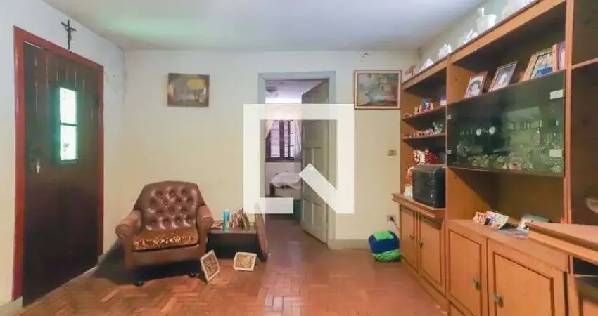 Casa com 2 quartos para alugar na Rua Abadia dos Dourados, Butantã, São Paulo