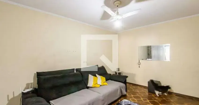 Casa com 3 quartos para alugar na Rua Quixodi, Artur Alvim, São Paulo