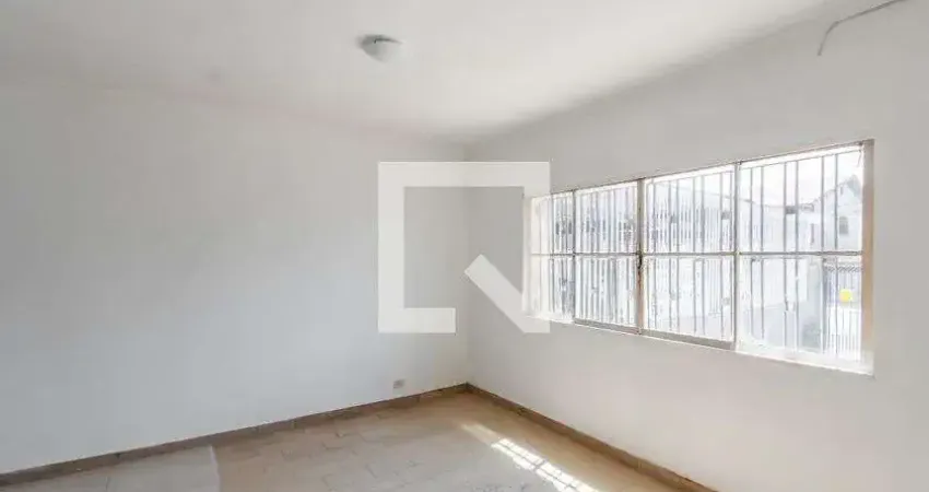 Casa com 2 quartos para alugar na Avenida Jaime Torres, Ponte Rasa, São Paulo