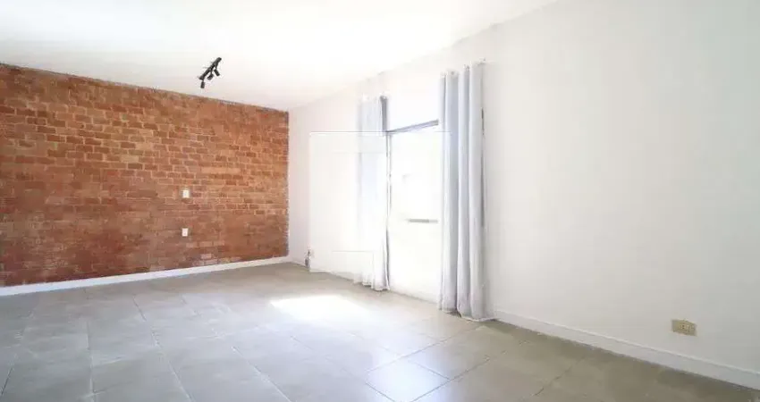 Casa com 4 quartos para alugar na Rua São Cristóvão, Tubalina, Uberlândia