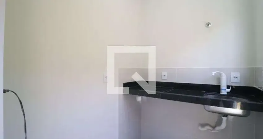 Kitnet / stúdio para aluguel - martins, 1 quarto,  20 m² - uberlândia