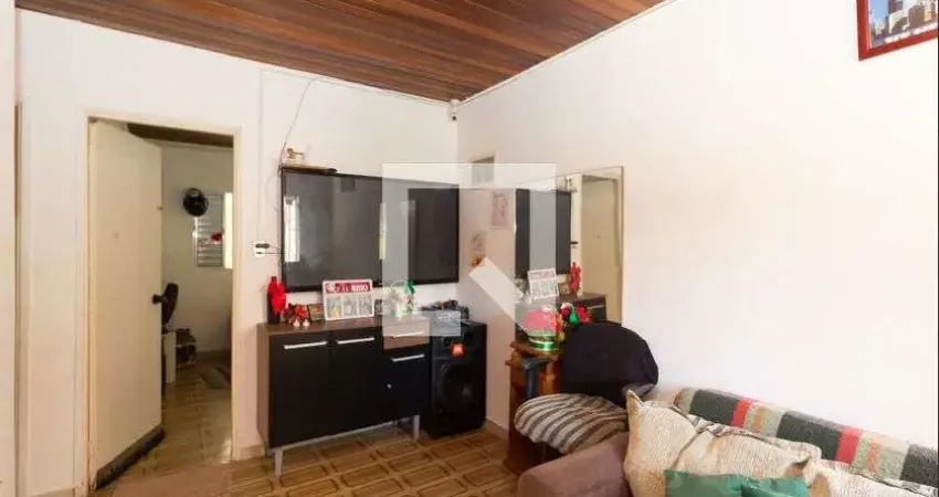 Casa com 2 quartos para alugar na Rua Agostino Alegro, Itaquera, São Paulo