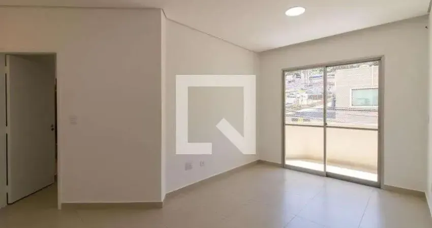 Casa com 2 quartos para alugar na Rua Abraham Lincoln, Centro, Guarulhos