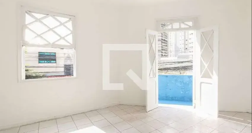 Casa com 6 quartos para alugar na Rua Filipe Camarão, Tatuapé, São Paulo