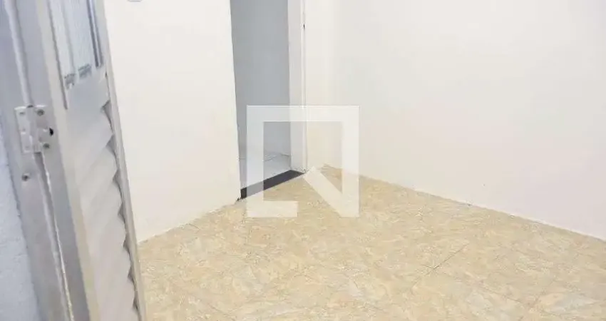 Casa com 1 quarto para alugar na Rua 21 de Agosto, Itapuã, Salvador