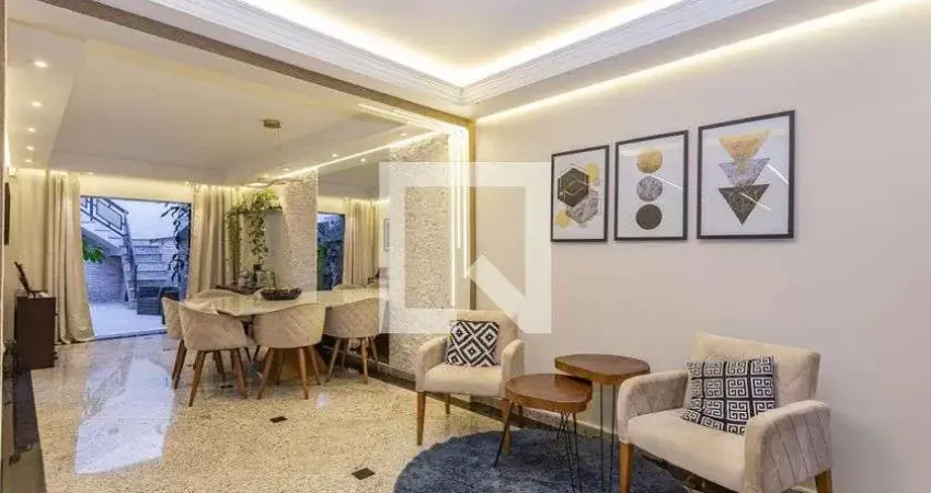 Casa com 3 quartos para alugar na Rua João Salem, Jabaquara, São Paulo