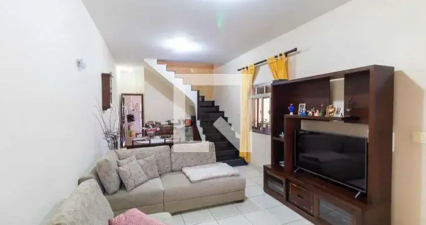 Casa com 4 quartos para alugar na Rua Clodomiro Carneiro, Artur Alvim, São Paulo