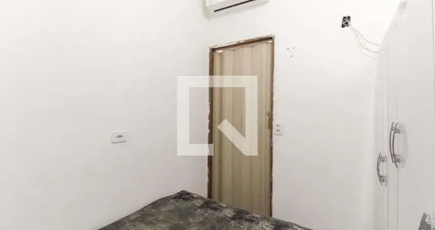 Casa com 1 quarto para alugar na Rua José Guimarães, Vila Jacuí, São Paulo