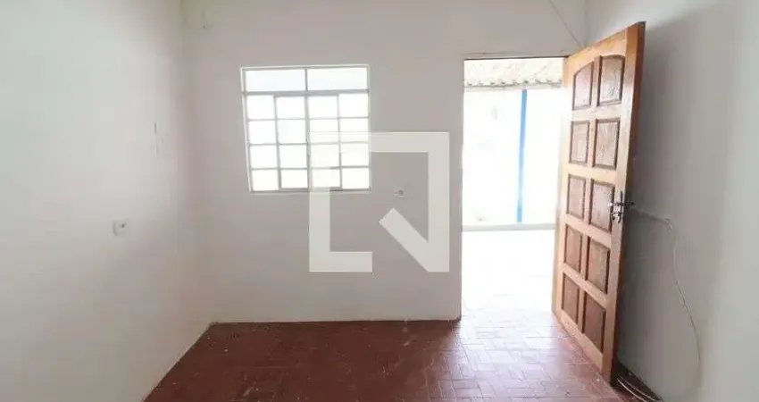 Casa com 1 quarto para alugar na Rua São Jorge, Pestana, Osasco