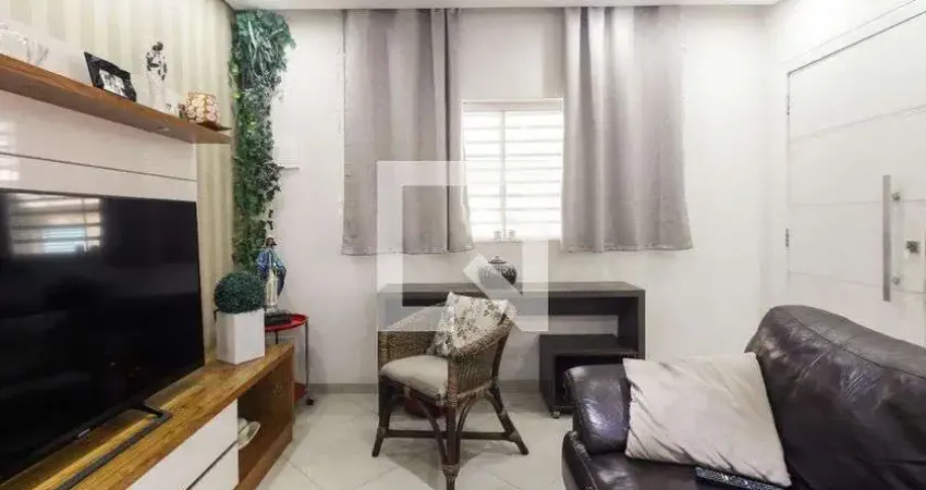 Casa com 4 quartos para alugar na Rua Atucuri, Vila Carrão, São Paulo