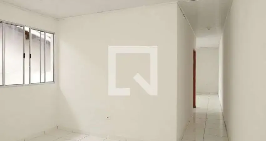 Casa com 1 quarto para alugar na Rua Benedito Coelho Netto, Itaquera, São Paulo