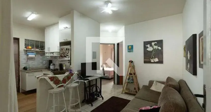 Casa com 2 quartos para alugar na Rua Noir de Melo Rúbio, Wanel Ville, Sorocaba