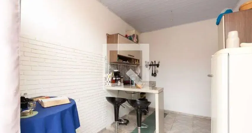 Casa com 1 quarto para alugar na Rua Noir de Melo Rúbio, Wanel Ville, Sorocaba