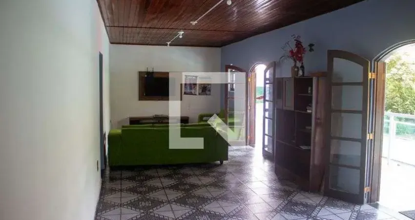 Casa para aluguel - são caetaninho, 3 quartos,  1800 m² - ribeirão pires