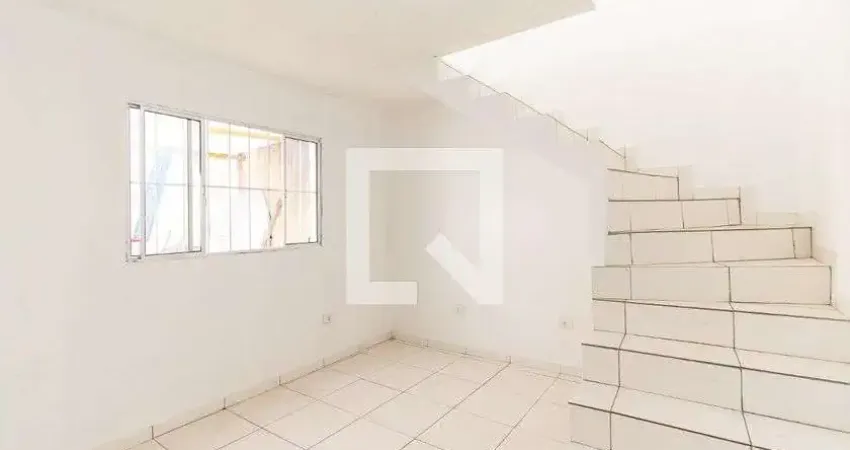 Casa com 2 quartos para alugar na Rua Francisco Paulino Sobrinho, Sapopemba, São Paulo
