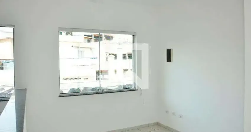 Casa com 2 quartos para alugar na Rua Professor Antônio de Paula Santos, Piqueri, São Paulo