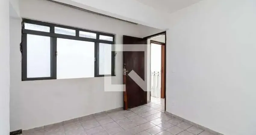 Casa com 1 quarto para alugar na Rua Castelo dos Mouros, Mandaqui, São Paulo