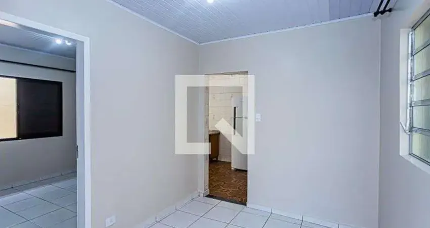 Casa com 2 quartos para alugar na Rua Doutor Gomes Ferraz, Piqueri, São Paulo