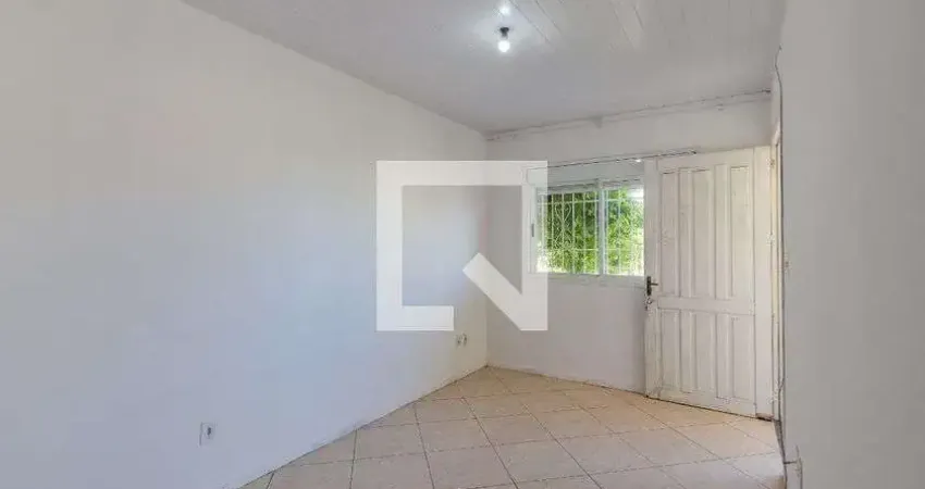 Casa com 3 quartos para alugar na Rua Ruth Totta, Hípica, Porto Alegre