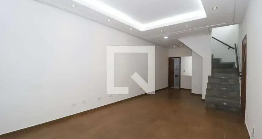 Casa com 3 quartos para alugar na Rua dos Cambuís, Jabaquara, São Paulo