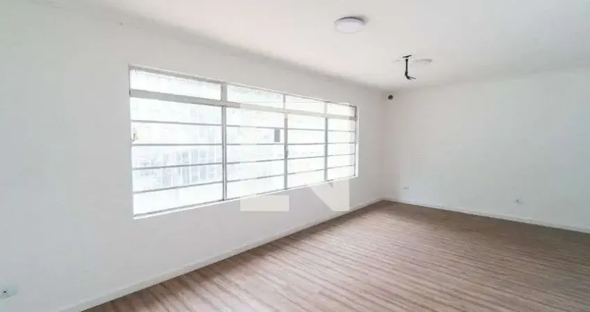 Casa com 3 quartos para alugar na Avenida Pedro Bueno, Jabaquara, São Paulo