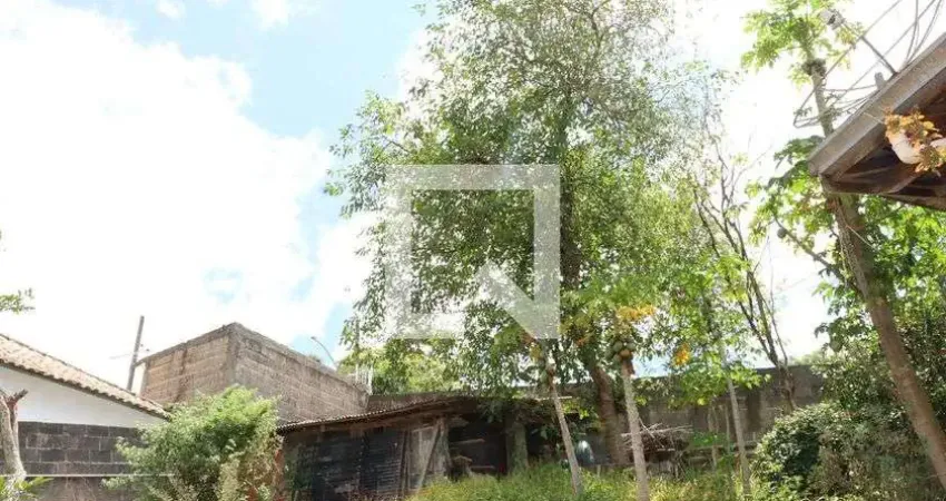 Casa com 4 quartos para alugar na Rua Antônio Rosa, Jardim Leonor, Cotia