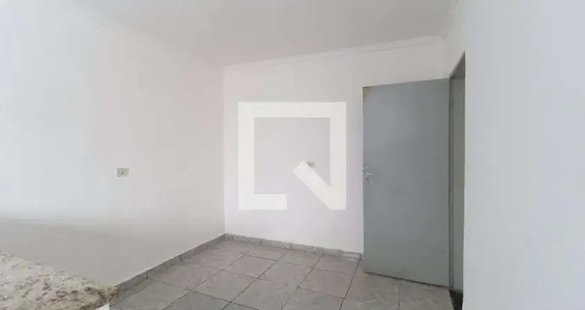Casa com 1 quarto para alugar na Rua Pero Vidal, Vila Gustavo, São Paulo