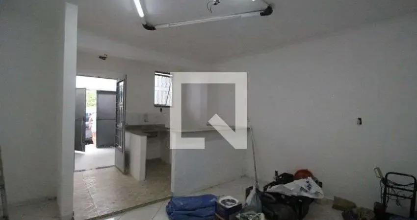 Kitnet / stúdio para aluguel - taquara, 1 quarto,  30 m² - rio de janeiro