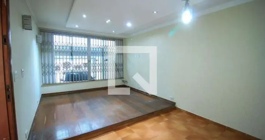 Casa com 3 quartos para alugar na Rua Falchi Gianini, Mooca, São Paulo