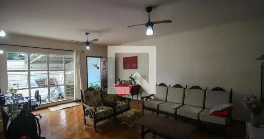 Casa com 2 quartos para alugar na Rua Professor Frontino Brasil, Vila Barão, Sorocaba