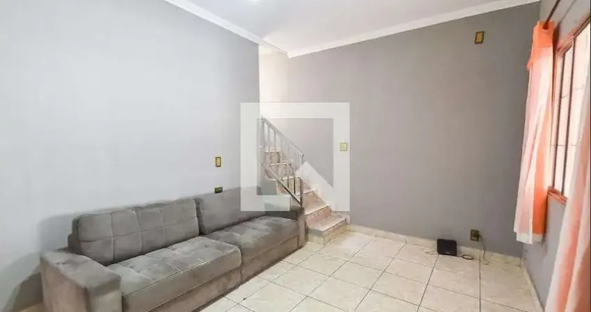 Casa com 2 quartos para alugar na Rua dos Ituanos, Ipiranga, São Paulo