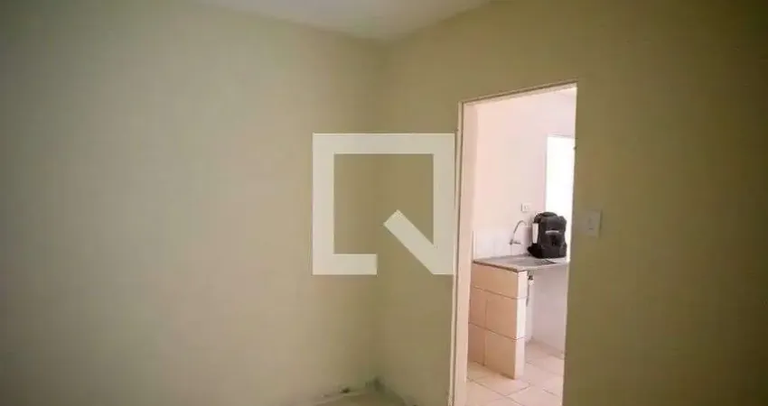 Casa com 1 quarto para alugar na Rua Marechal Juarez Távora, Centro, Diadema