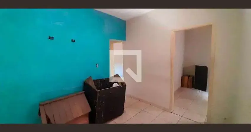 Casa com 3 quartos para alugar na Rua Doutor Bento Vidal, Novo Osasco, Osasco