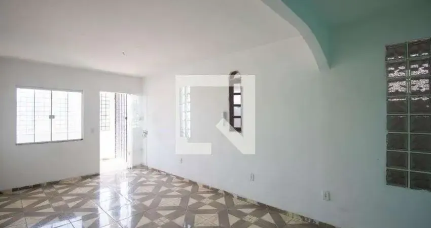 Casa com 2 quartos para alugar na Rua Francisca Marques, Rocha, São Gonçalo