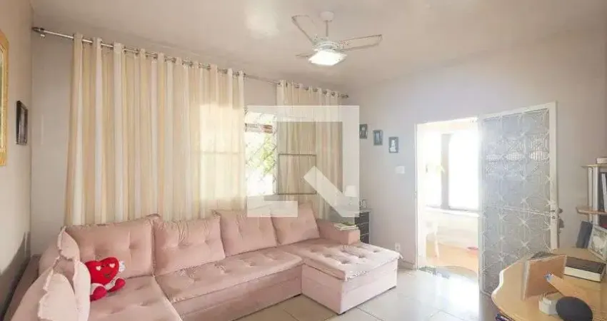 Casa para aluguel - campo grande, 2 quartos, 240 m² - rio de janeiro