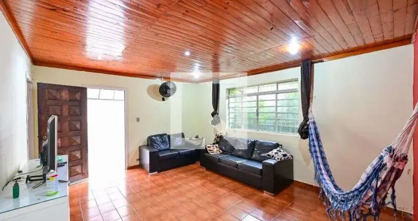 Casa com 2 quartos para alugar na Rua Lomas Valentinas, Saúde, São Paulo