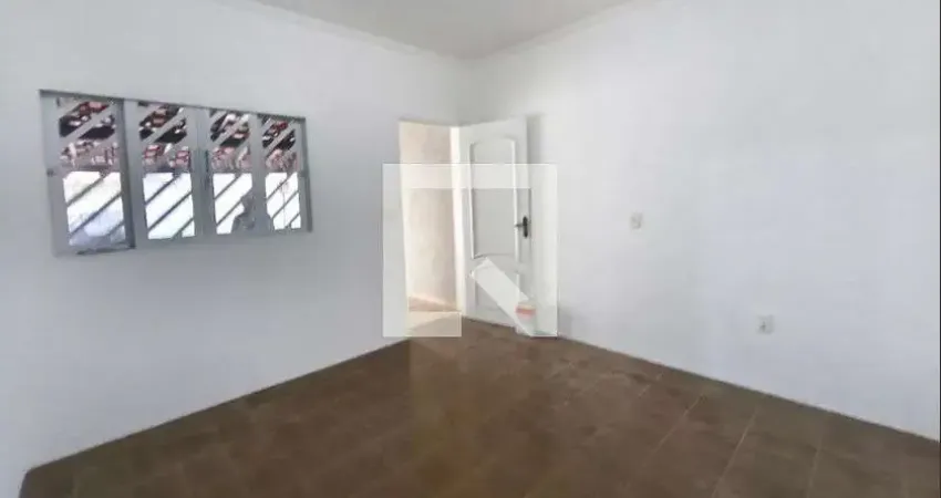 Casa com 3 quartos para alugar na Avenida Alberto Medaljon, Swift, Campinas