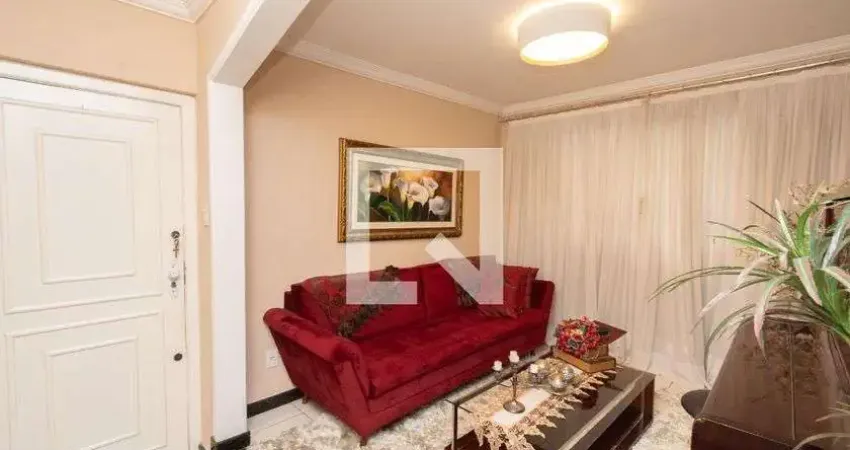 Casa com 4 quartos para alugar na Rua Marte, Flamengo, Contagem