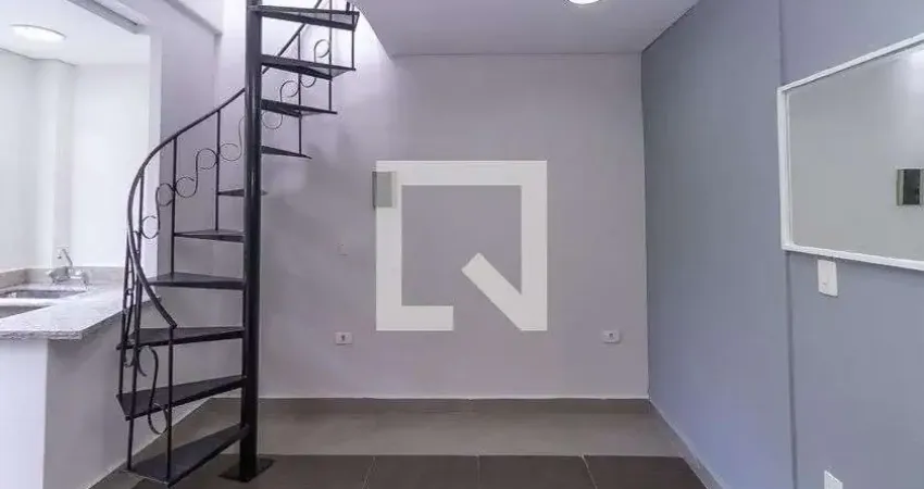 Casa com 2 quartos para alugar na Rua Ângelo Bunioto, Sapopemba, São Paulo