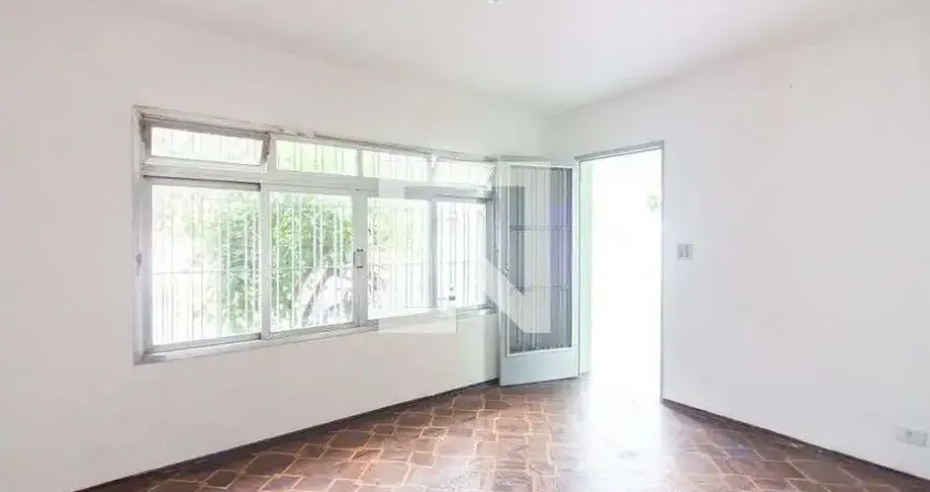 Casa com 2 quartos para alugar na Rua Sebastião Tirador Fernandes, Centro, Osasco