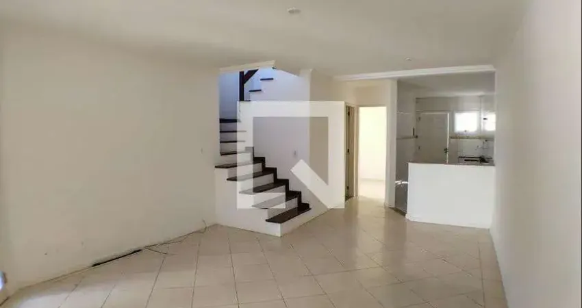 Casa com 3 quartos para alugar na Rua Brasília, Cantagalo, Niterói