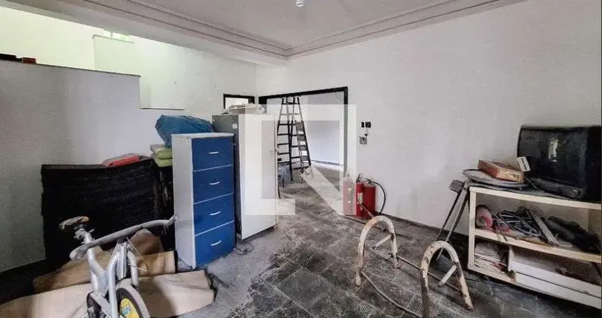 Casa com 5 quartos para alugar na Rua Tiradentes, São Domingos, Niterói