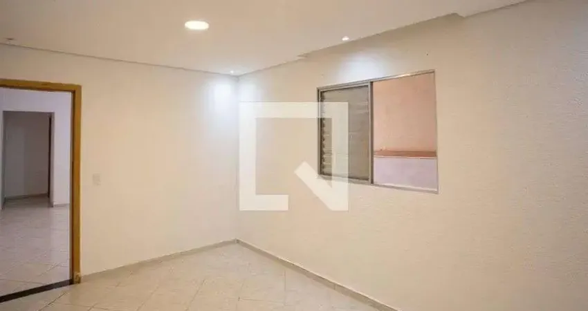 Casa com 1 quarto para alugar na Rua Alemanha, Canhema, Diadema