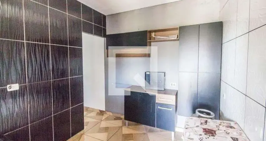 Casa com 1 quarto para alugar na Rua dos Patriotas, Votupoca, Barueri