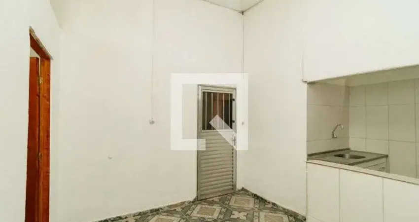 Casa com 1 quarto para alugar na Rua Itamonte, Jardim Brasil, São Paulo
