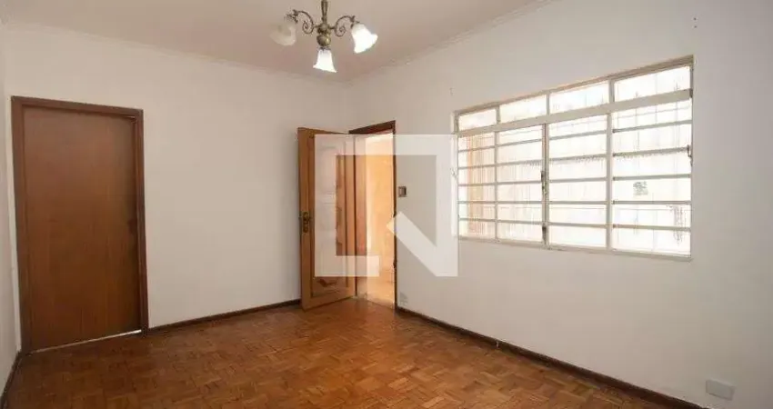Casa com 2 quartos para alugar na Rua Fausto Lex, Vila Zat, São Paulo